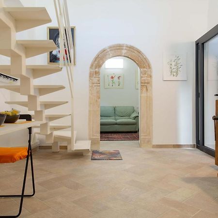 Residenza Storica: La Suite Del Grifo LʼAquila Exteriér fotografie